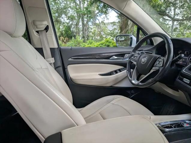 2023 Buick Enclave Essence AWD