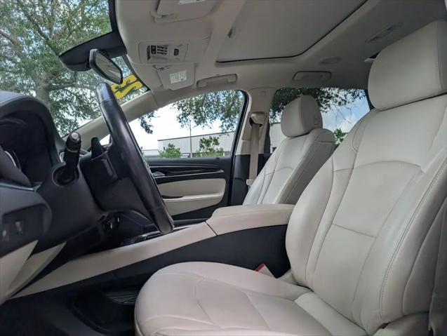 2023 Buick Enclave Essence AWD