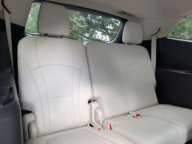 2023 Buick Enclave Essence AWD
