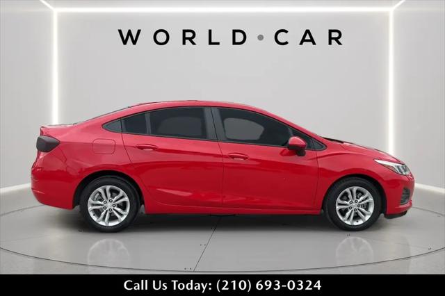 2019 Chevrolet Cruze LS