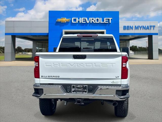2026 Chevrolet Silverado 2500HD Crew Cab, Standard Bed, LT, 4WD