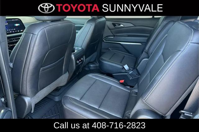 2025 Chevrolet Traverse FWD LT