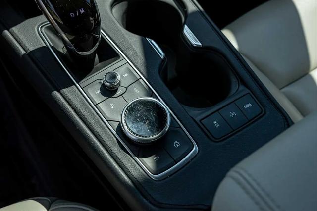 2020 Cadillac XT4 AWD Premium Luxury