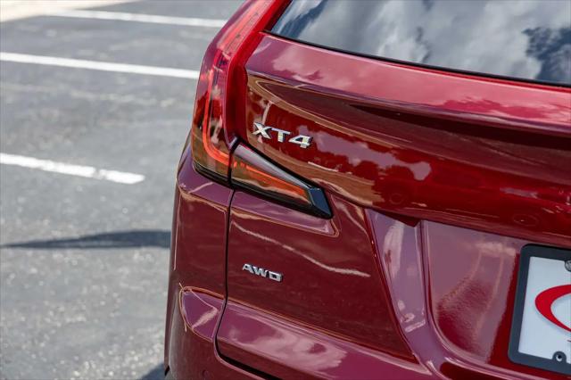 2020 Cadillac XT4 AWD Premium Luxury
