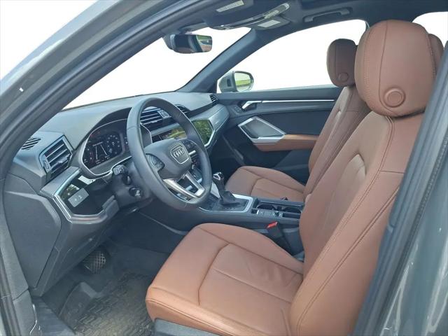 2025 Audi Q3 Premium 45 TFSI S line quattro Tiptronic
