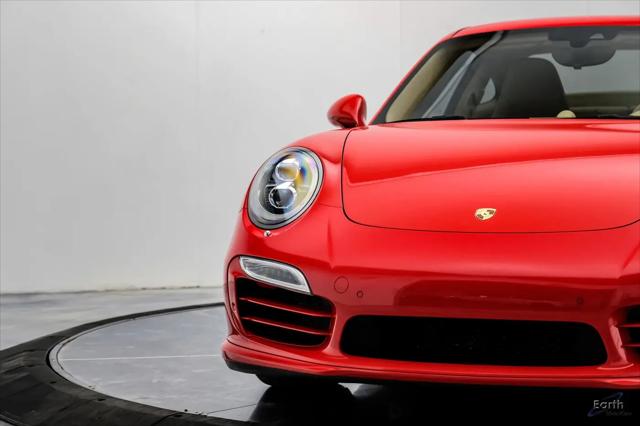2014 Porsche 911 Turbo S