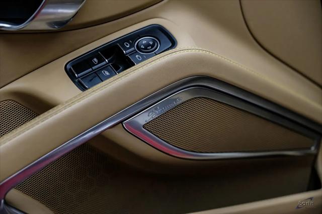 2014 Porsche 911 Turbo S