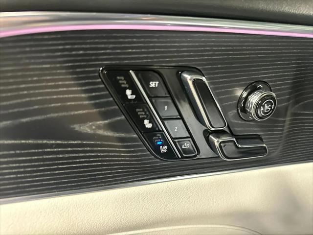 2024 Cadillac iQ Sport w/1SK