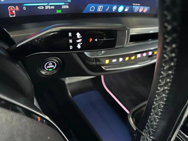 2024 Cadillac iQ Sport w/1SK