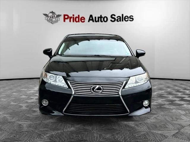 2015 Lexus ES 350 Crafted Line