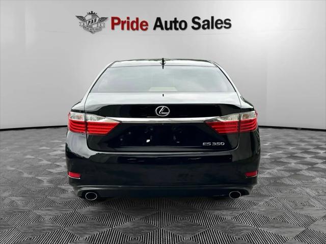2015 Lexus ES 350 Crafted Line