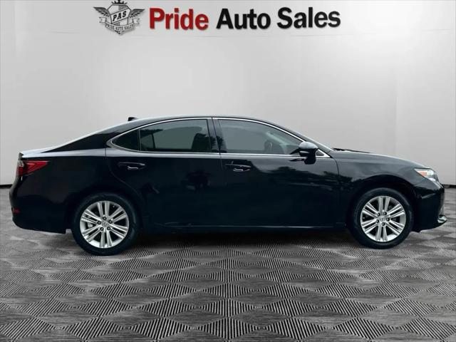 2015 Lexus ES 350 Crafted Line