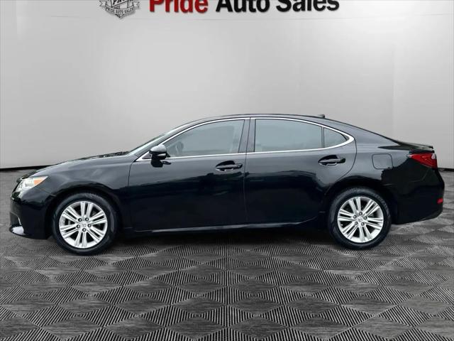 2015 Lexus ES 350 Crafted Line