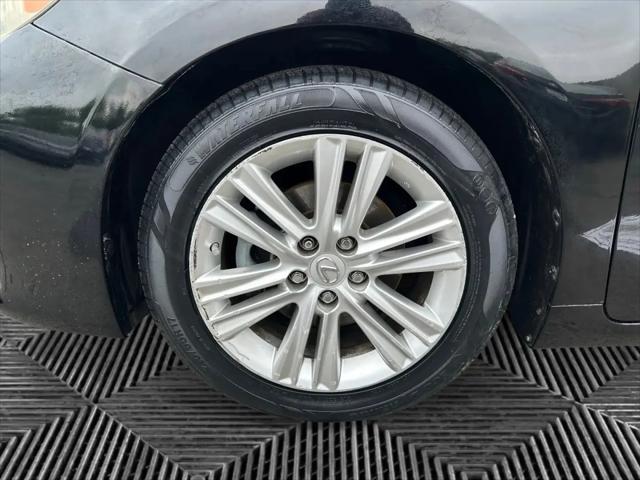 2015 Lexus ES 350 Crafted Line