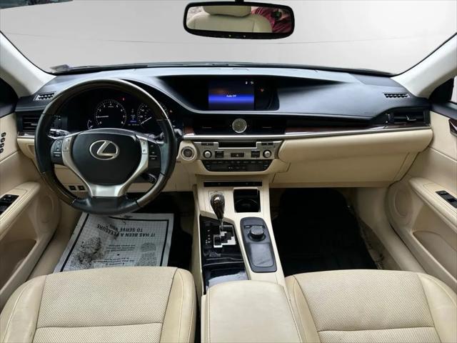 2015 Lexus ES 350 Crafted Line