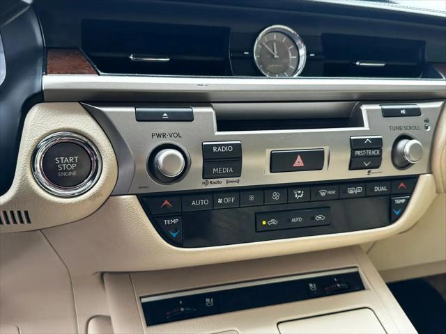2015 Lexus ES 350 Crafted Line