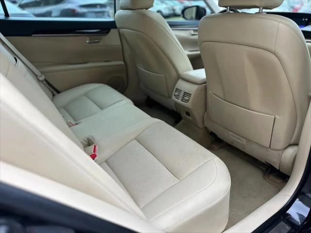 2015 Lexus ES 350 Crafted Line