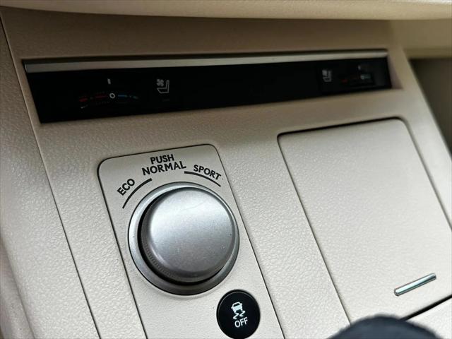 2015 Lexus ES 350 Crafted Line
