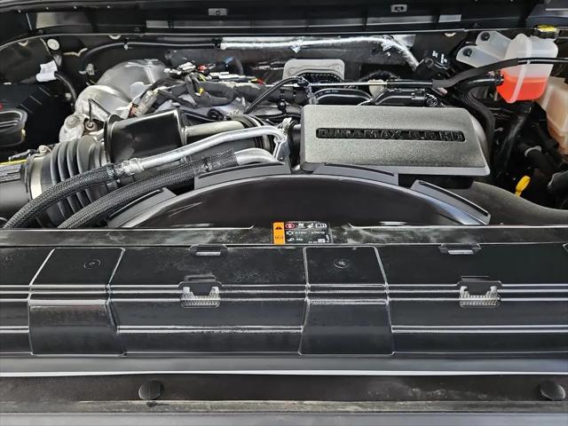 2025 GMC Sierra 2500HD 4WD Crew Cab Standard Bed AT4
