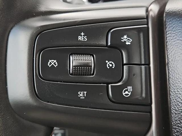 2025 GMC Sierra 2500HD 4WD Crew Cab Standard Bed AT4