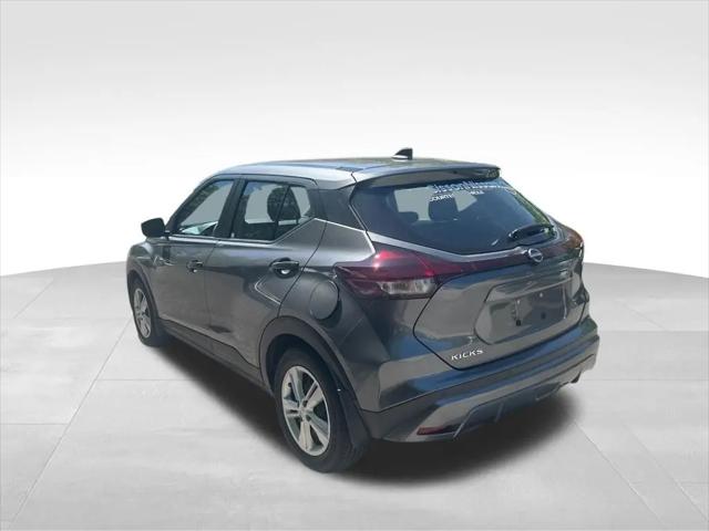 2025 Nissan Kicks S