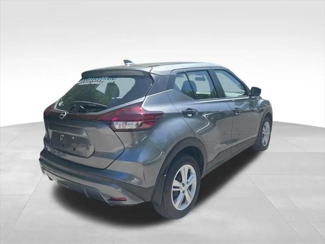 2025 Nissan Kicks S