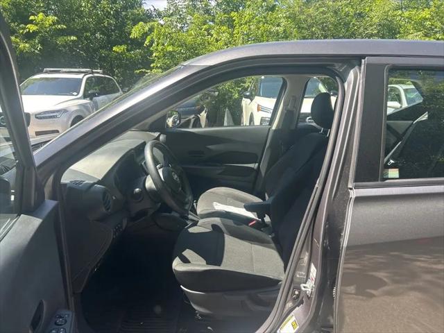 2025 Nissan Kicks S