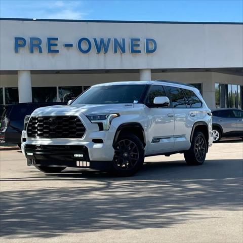 2025 Toyota Sequoia SR5