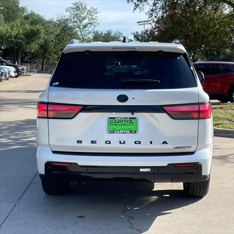 2025 Toyota Sequoia SR5