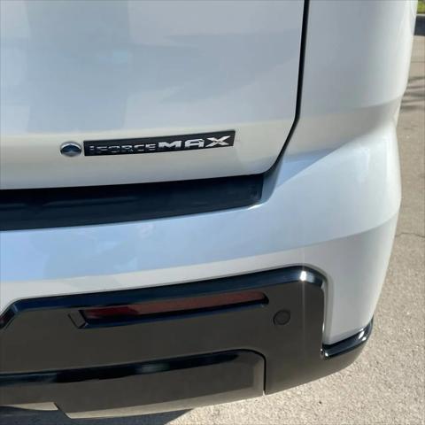 2025 Toyota Sequoia SR5