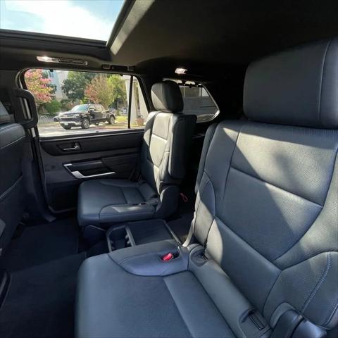 2025 Toyota Sequoia SR5