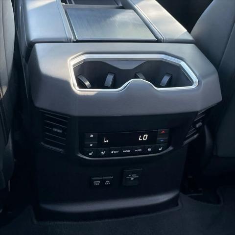 2025 Toyota Sequoia SR5