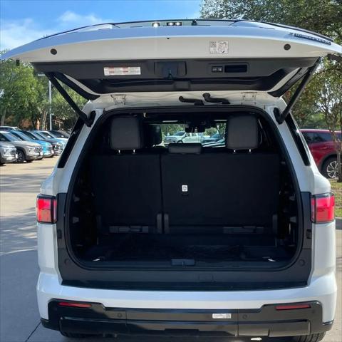 2025 Toyota Sequoia SR5