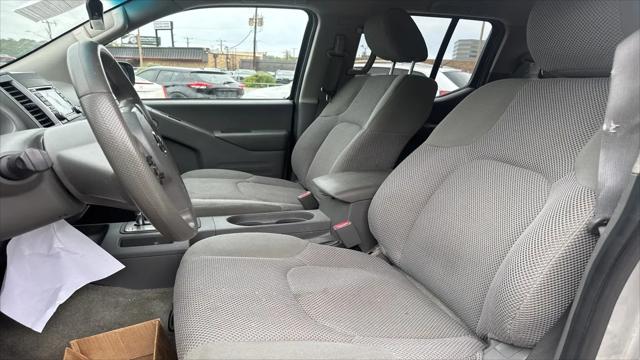 2017 Nissan Frontier SV