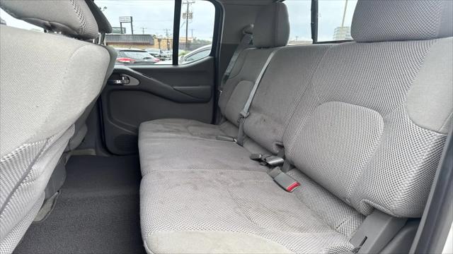 2017 Nissan Frontier SV