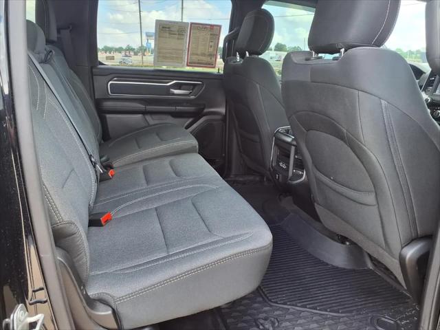 2021 Ram 1500 Big Horn Crew Cab 4x4 5'7" Box