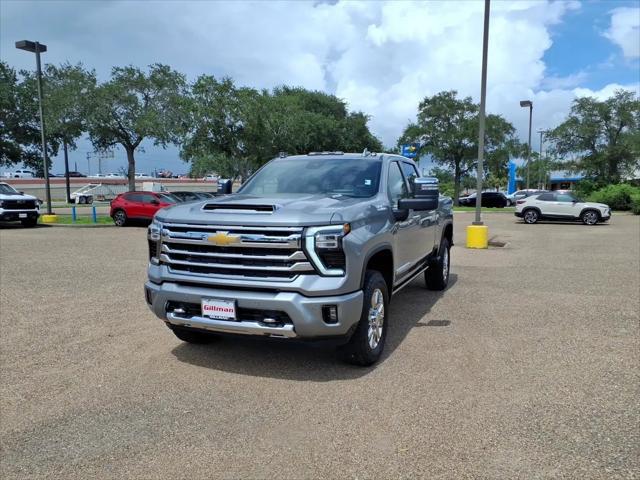 2026 Chevrolet Silverado 2500HD Crew Cab, Standard Bed, High Country, 4WD