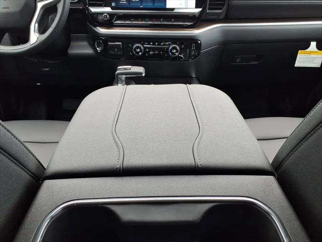 2026 Chevrolet Silverado 1500 4WD Crew Cab Standard Bed LT