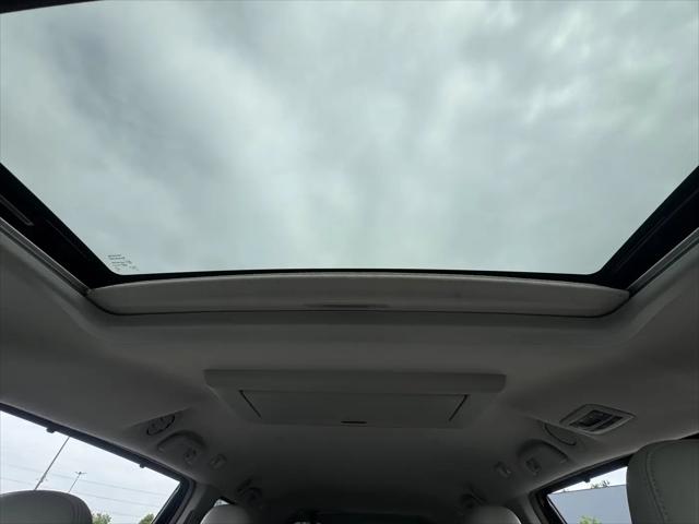 2014 Toyota Sienna XLE V6 8 Passenger
