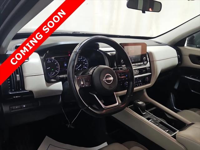 2022 Nissan Pathfinder SV 2WD