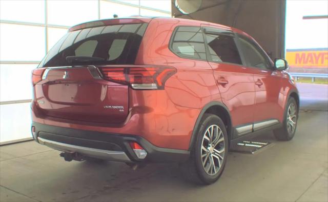 2016 Mitsubishi Outlander SE