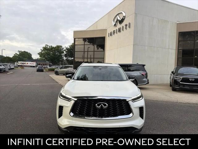 2023 INFINITI QX60 LUXE AWD