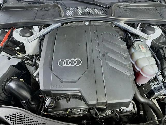 2024 Audi A4 Premium Plus 45 TFSI S line quattro S tronic