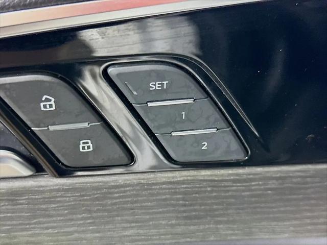 2024 Audi A4 Premium Plus 45 TFSI S line quattro S tronic