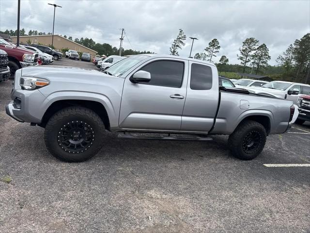 2017 Toyota Tacoma SR