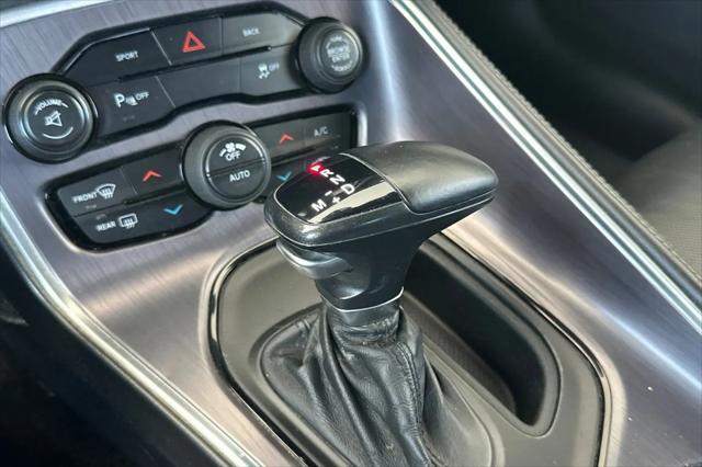 2016 Dodge Challenger R/T Plus