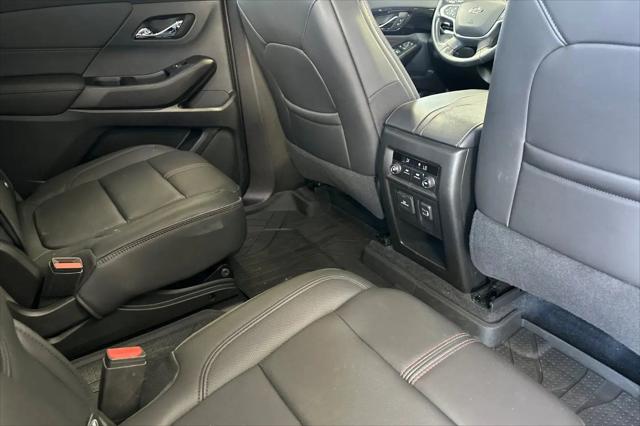 2022 Chevrolet Traverse FWD RS