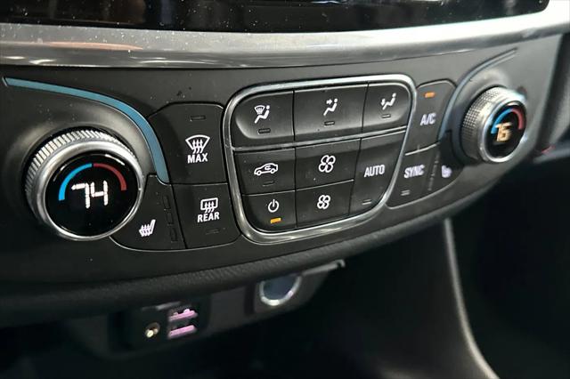2022 Chevrolet Traverse FWD RS