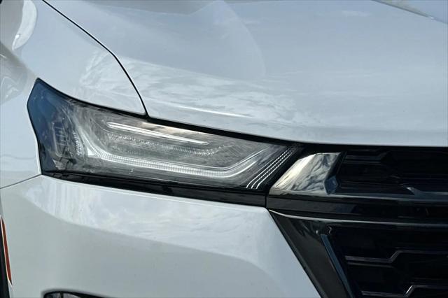 2022 Chevrolet Traverse FWD RS