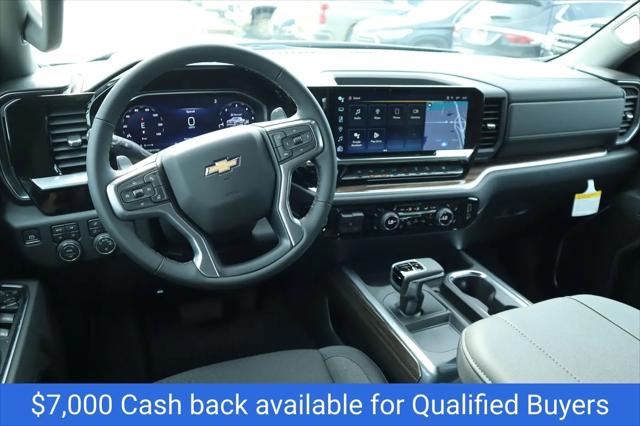 2026 Chevrolet Silverado 1500 4WD Crew Cab Standard Bed LT